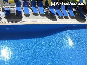 [P08] piscina » foto by florin petre
 - 
<span class="allrVoted glyphicon glyphicon-heart hidden" id="av467360"></span>
<a class="m-l-10 hidden" id="sv467360" onclick="voting_Foto_DelVot(,467360,996)" role="button">șterge vot <span class="glyphicon glyphicon-remove"></span></a>
<a id="v9467360" class=" c-red"  onclick="voting_Foto_SetVot(467360)" role="button"><span class="glyphicon glyphicon-heart-empty"></span> <b>LIKE</b> = Votează poza</a> <img class="hidden"  id="f467360W9" src="/imagini/loader.gif" border="0" /><span class="AjErrMes hidden" id="e467360ErM"></span>