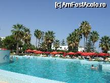 [P02] piscina hotelului » foto by ValeaJiului
 - 
<span class="allrVoted glyphicon glyphicon-heart hidden" id="av62774"></span>
<a class="m-l-10 hidden" id="sv62774" onclick="voting_Foto_DelVot(,62774,997)" role="button">șterge vot <span class="glyphicon glyphicon-remove"></span></a>
<a id="v962774" class=" c-red"  onclick="voting_Foto_SetVot(62774)" role="button"><span class="glyphicon glyphicon-heart-empty"></span> <b>LIKE</b> = Votează poza</a> <img class="hidden"  id="f62774W9" src="/imagini/loader.gif" border="0" /><span class="AjErrMes hidden" id="e62774ErM"></span>
