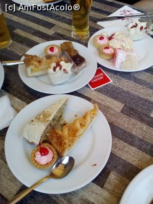 [P12] Ne-am făcut de cap in prima zi???? dulciuri foarte bune » foto by Daniela.t
 - 
<span class="allrVoted glyphicon glyphicon-heart hidden" id="av978242"></span>
<a class="m-l-10 hidden" id="sv978242" onclick="voting_Foto_DelVot(,978242,1003)" role="button">șterge vot <span class="glyphicon glyphicon-remove"></span></a>
<a id="v9978242" class=" c-red"  onclick="voting_Foto_SetVot(978242)" role="button"><span class="glyphicon glyphicon-heart-empty"></span> <b>LIKE</b> = Votează poza</a> <img class="hidden"  id="f978242W9" src="/imagini/loader.gif" border="0" /><span class="AjErrMes hidden" id="e978242ErM"></span>