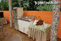 [P24] Snack bar piscina » foto by zet31
 - 
<span class="allrVoted glyphicon glyphicon-heart hidden" id="av238286"></span>
<a class="m-l-10 hidden" id="sv238286" onclick="voting_Foto_DelVot(,238286,1019)" role="button">șterge vot <span class="glyphicon glyphicon-remove"></span></a>
<a id="v9238286" class=" c-red"  onclick="voting_Foto_SetVot(238286)" role="button"><span class="glyphicon glyphicon-heart-empty"></span> <b>LIKE</b> = Votează poza</a> <img class="hidden"  id="f238286W9" src="/imagini/loader.gif" border="0" /><span class="AjErrMes hidden" id="e238286ErM"></span>