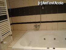 [P17] cada cu jacuzzi, excelenta ptr relaxare :D » foto by commandorsteel*
 - 
<span class="allrVoted glyphicon glyphicon-heart hidden" id="av167679"></span>
<a class="m-l-10 hidden" id="sv167679" onclick="voting_Foto_DelVot(,167679,1030)" role="button">șterge vot <span class="glyphicon glyphicon-remove"></span></a>
<a id="v9167679" class=" c-red"  onclick="voting_Foto_SetVot(167679)" role="button"><span class="glyphicon glyphicon-heart-empty"></span> <b>LIKE</b> = Votează poza</a> <img class="hidden"  id="f167679W9" src="/imagini/loader.gif" border="0" /><span class="AjErrMes hidden" id="e167679ErM"></span>