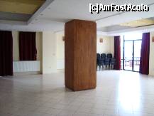 [P26] sala de conferinte de la parter » foto by commandorsteel*
 - 
<span class="allrVoted glyphicon glyphicon-heart hidden" id="av167725"></span>
<a class="m-l-10 hidden" id="sv167725" onclick="voting_Foto_DelVot(,167725,1030)" role="button">șterge vot <span class="glyphicon glyphicon-remove"></span></a>
<a id="v9167725" class=" c-red"  onclick="voting_Foto_SetVot(167725)" role="button"><span class="glyphicon glyphicon-heart-empty"></span> <b>LIKE</b> = Votează poza</a> <img class="hidden"  id="f167725W9" src="/imagini/loader.gif" border="0" /><span class="AjErrMes hidden" id="e167725ErM"></span>