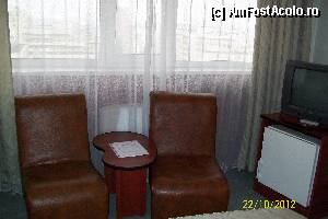 [P03] Acelasi mobilier, ... minifrigiderul din dotare...  » foto by RossoNerro
 - 
<span class="allrVoted glyphicon glyphicon-heart hidden" id="av381920"></span>
<a class="m-l-10 hidden" id="sv381920" onclick="voting_Foto_DelVot(,381920,1037)" role="button">șterge vot <span class="glyphicon glyphicon-remove"></span></a>
<a id="v9381920" class=" c-red"  onclick="voting_Foto_SetVot(381920)" role="button"><span class="glyphicon glyphicon-heart-empty"></span> <b>LIKE</b> = Votează poza</a> <img class="hidden"  id="f381920W9" src="/imagini/loader.gif" border="0" /><span class="AjErrMes hidden" id="e381920ErM"></span>