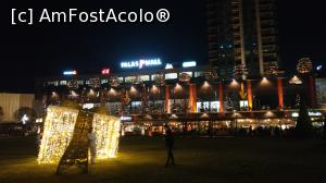 [P24] <strong>Palas Mall Iasi</strong> » foto by elenaadina
 - 
<span class="allrVoted glyphicon glyphicon-heart hidden" id="av1280102"></span>
<a class="m-l-10 hidden" id="sv1280102" onclick="voting_Foto_DelVot(,1280102,1037)" role="button">șterge vot <span class="glyphicon glyphicon-remove"></span></a>
<a id="v91280102" class=" c-red"  onclick="voting_Foto_SetVot(1280102)" role="button"><span class="glyphicon glyphicon-heart-empty"></span> <b>LIKE</b> = Votează poza</a> <img class="hidden"  id="f1280102W9" src="/imagini/loader.gif" border="0" /><span class="AjErrMes hidden" id="e1280102ErM"></span>