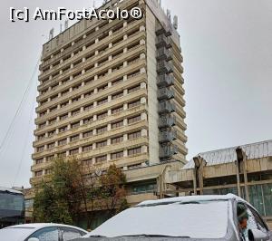 [P02] Hotel Moldova și prima zăpadă din 2022. » foto by tata123 🔱
 - 
<span class="allrVoted glyphicon glyphicon-heart hidden" id="av1339974"></span>
<a class="m-l-10 hidden" id="sv1339974" onclick="voting_Foto_DelVot(,1339974,1037)" role="button">șterge vot <span class="glyphicon glyphicon-remove"></span></a>
<a id="v91339974" class=" c-red"  onclick="voting_Foto_SetVot(1339974)" role="button"><span class="glyphicon glyphicon-heart-empty"></span> <b>LIKE</b> = Votează poza</a> <img class="hidden"  id="f1339974W9" src="/imagini/loader.gif" border="0" /><span class="AjErrMes hidden" id="e1339974ErM"></span>