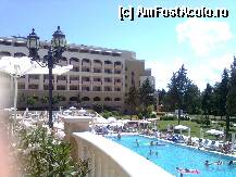 [P17] piscina vazuta de sus de la lobby bar si o parte din hotelul SOL MARE sper sa nu le incurc... » foto by VIO
 - 
<span class="allrVoted glyphicon glyphicon-heart hidden" id="av239635"></span>
<a class="m-l-10 hidden" id="sv239635" onclick="voting_Foto_DelVot(,239635,1040)" role="button">șterge vot <span class="glyphicon glyphicon-remove"></span></a>
<a id="v9239635" class=" c-red"  onclick="voting_Foto_SetVot(239635)" role="button"><span class="glyphicon glyphicon-heart-empty"></span> <b>LIKE</b> = Votează poza</a> <img class="hidden"  id="f239635W9" src="/imagini/loader.gif" border="0" /><span class="AjErrMes hidden" id="e239635ErM"></span>