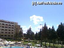 [P18] aici am surprins un avion de mica marime,ce survola locatia si putin din SOL MARE HOTEL ,plus zona verde de langa piscina SOL PALACE.. » foto by VIO
 - 
<span class="allrVoted glyphicon glyphicon-heart hidden" id="av239636"></span>
<a class="m-l-10 hidden" id="sv239636" onclick="voting_Foto_DelVot(,239636,1040)" role="button">șterge vot <span class="glyphicon glyphicon-remove"></span></a>
<a id="v9239636" class=" c-red"  onclick="voting_Foto_SetVot(239636)" role="button"><span class="glyphicon glyphicon-heart-empty"></span> <b>LIKE</b> = Votează poza</a> <img class="hidden"  id="f239636W9" src="/imagini/loader.gif" border="0" /><span class="AjErrMes hidden" id="e239636ErM"></span>
