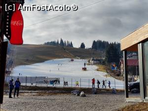 [P31] Pârtia Veverița, pe jumătate acoperită cu zăpadă artificială pentru bucuria copiilor » foto by crismis
 - 
<span class="allrVoted glyphicon glyphicon-heart hidden" id="av1357193"></span>
<a class="m-l-10 hidden" id="sv1357193" onclick="voting_Foto_DelVot(,1357193,1041)" role="button">șterge vot <span class="glyphicon glyphicon-remove"></span></a>
<a id="v91357193" class=" c-red"  onclick="voting_Foto_SetVot(1357193)" role="button"><span class="glyphicon glyphicon-heart-empty"></span> <b>LIKE</b> = Votează poza</a> <img class="hidden"  id="f1357193W9" src="/imagini/loader.gif" border="0" /><span class="AjErrMes hidden" id="e1357193ErM"></span>