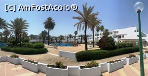 [P03] Zonă de piscine în hotel » foto by AZE
 - 
<span class="allrVoted glyphicon glyphicon-heart hidden" id="av1307022"></span>
<a class="m-l-10 hidden" id="sv1307022" onclick="voting_Foto_DelVot(,1307022,1053)" role="button">șterge vot <span class="glyphicon glyphicon-remove"></span></a>
<a id="v91307022" class=" c-red"  onclick="voting_Foto_SetVot(1307022)" role="button"><span class="glyphicon glyphicon-heart-empty"></span> <b>LIKE</b> = Votează poza</a> <img class="hidden"  id="f1307022W9" src="/imagini/loader.gif" border="0" /><span class="AjErrMes hidden" id="e1307022ErM"></span>