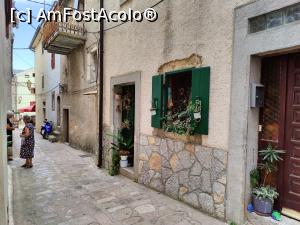 [P10] La pas prin Vrbnik » foto by crismis
 - 
<span class="allrVoted glyphicon glyphicon-heart hidden" id="av1336085"></span>
<a class="m-l-10 hidden" id="sv1336085" onclick="voting_Foto_DelVot(,1336085,1056)" role="button">șterge vot <span class="glyphicon glyphicon-remove"></span></a>
<a id="v91336085" class=" c-red"  onclick="voting_Foto_SetVot(1336085)" role="button"><span class="glyphicon glyphicon-heart-empty"></span> <b>LIKE</b> = Votează poza</a> <img class="hidden"  id="f1336085W9" src="/imagini/loader.gif" border="0" /><span class="AjErrMes hidden" id="e1336085ErM"></span>