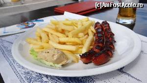 [P56] Bistro Roko - acelasi Kobasice (45 kuna, cu 15 kuna mai ieftin decat la Bistro Neptun in Krk Town)  » foto by Camelia19
 - 
<span class="allrVoted glyphicon glyphicon-heart hidden" id="av667432"></span>
<a class="m-l-10 hidden" id="sv667432" onclick="voting_Foto_DelVot(,667432,1056)" role="button">șterge vot <span class="glyphicon glyphicon-remove"></span></a>
<a id="v9667432" class=" c-red"  onclick="voting_Foto_SetVot(667432)" role="button"><span class="glyphicon glyphicon-heart-empty"></span> <b>LIKE</b> = Votează poza</a> <img class="hidden"  id="f667432W9" src="/imagini/loader.gif" border="0" /><span class="AjErrMes hidden" id="e667432ErM"></span>