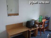 [P25] camera cu mobilier nou,cu TV,telefon » foto by geta10
 - 
<span class="allrVoted glyphicon glyphicon-heart hidden" id="av219548"></span>
<a class="m-l-10 hidden" id="sv219548" onclick="voting_Foto_DelVot(,219548,1077)" role="button">șterge vot <span class="glyphicon glyphicon-remove"></span></a>
<a id="v9219548" class=" c-red"  onclick="voting_Foto_SetVot(219548)" role="button"><span class="glyphicon glyphicon-heart-empty"></span> <b>LIKE</b> = Votează poza</a> <img class="hidden"  id="f219548W9" src="/imagini/loader.gif" border="0" /><span class="AjErrMes hidden" id="e219548ErM"></span>