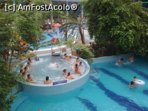[P06] rasfat in jacuzzi » foto by Maya_C
 - 
<span class="allrVoted glyphicon glyphicon-heart hidden" id="av812417"></span>
<a class="m-l-10 hidden" id="sv812417" onclick="voting_Foto_DelVot(,812417,1086)" role="button">șterge vot <span class="glyphicon glyphicon-remove"></span></a>
<a id="v9812417" class=" c-red"  onclick="voting_Foto_SetVot(812417)" role="button"><span class="glyphicon glyphicon-heart-empty"></span> <b>LIKE</b> = Votează poza</a> <img class="hidden"  id="f812417W9" src="/imagini/loader.gif" border="0" /><span class="AjErrMes hidden" id="e812417ErM"></span>