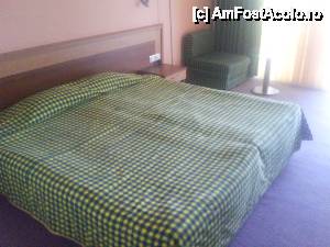 [P01] camera din hotel.  » foto by dymytry
 - 
<span class="allrVoted glyphicon glyphicon-heart hidden" id="av509318"></span>
<a class="m-l-10 hidden" id="sv509318" onclick="voting_Foto_DelVot(,509318,1088)" role="button">șterge vot <span class="glyphicon glyphicon-remove"></span></a>
<a id="v9509318" class=" c-red"  onclick="voting_Foto_SetVot(509318)" role="button"><span class="glyphicon glyphicon-heart-empty"></span> <b>LIKE</b> = Votează poza</a> <img class="hidden"  id="f509318W9" src="/imagini/loader.gif" border="0" /><span class="AjErrMes hidden" id="e509318ErM"></span>