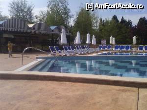 [P04] Piscina exterioara.  » foto by dymytry
 - 
<span class="allrVoted glyphicon glyphicon-heart hidden" id="av509321"></span>
<a class="m-l-10 hidden" id="sv509321" onclick="voting_Foto_DelVot(,509321,1088)" role="button">șterge vot <span class="glyphicon glyphicon-remove"></span></a>
<a id="v9509321" class=" c-red"  onclick="voting_Foto_SetVot(509321)" role="button"><span class="glyphicon glyphicon-heart-empty"></span> <b>LIKE</b> = Votează poza</a> <img class="hidden"  id="f509321W9" src="/imagini/loader.gif" border="0" /><span class="AjErrMes hidden" id="e509321ErM"></span>