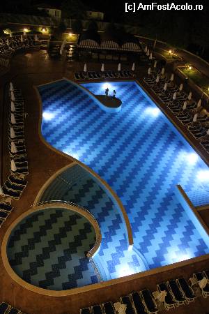 [P01] piscina de la Bay din corpul cu sea side view » foto by rocne
 - 
<span class="allrVoted glyphicon glyphicon-heart hidden" id="av508985"></span>
<a class="m-l-10 hidden" id="sv508985" onclick="voting_Foto_DelVot(,508985,1088)" role="button">șterge vot <span class="glyphicon glyphicon-remove"></span></a>
<a id="v9508985" class=" c-red"  onclick="voting_Foto_SetVot(508985)" role="button"><span class="glyphicon glyphicon-heart-empty"></span> <b>LIKE</b> = Votează poza</a> <img class="hidden"  id="f508985W9" src="/imagini/loader.gif" border="0" /><span class="AjErrMes hidden" id="e508985ErM"></span>