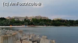 [P03] Resortul si plaja privata.  » foto by ninaa
 - 
<span class="allrVoted glyphicon glyphicon-heart hidden" id="av767412"></span>
<a class="m-l-10 hidden" id="sv767412" onclick="voting_Foto_DelVot(,767412,1088)" role="button">șterge vot <span class="glyphicon glyphicon-remove"></span></a>
<a id="v9767412" class=" c-red"  onclick="voting_Foto_SetVot(767412)" role="button"><span class="glyphicon glyphicon-heart-empty"></span> <b>LIKE</b> = Votează poza</a> <img class="hidden"  id="f767412W9" src="/imagini/loader.gif" border="0" /><span class="AjErrMes hidden" id="e767412ErM"></span>