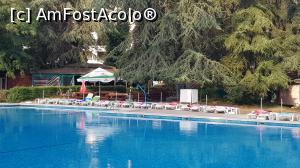 [P16] Eu si prosoapele de la piscina la 8 dimineata. » foto by Florin 78
 - 
<span class="allrVoted glyphicon glyphicon-heart hidden" id="av1322810"></span>
<a class="m-l-10 hidden" id="sv1322810" onclick="voting_Foto_DelVot(,1322810,1091)" role="button">șterge vot <span class="glyphicon glyphicon-remove"></span></a>
<a id="v91322810" class=" c-red"  onclick="voting_Foto_SetVot(1322810)" role="button"><span class="glyphicon glyphicon-heart-empty"></span> <b>LIKE</b> = Votează poza</a> <img class="hidden"  id="f1322810W9" src="/imagini/loader.gif" border="0" /><span class="AjErrMes hidden" id="e1322810ErM"></span>