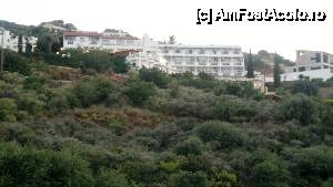 [P07] vedere de la urcarea spre hotel » foto by Pierre
 - 
<span class="allrVoted glyphicon glyphicon-heart hidden" id="av437067"></span>
<a class="m-l-10 hidden" id="sv437067" onclick="voting_Foto_DelVot(,437067,1094)" role="button">șterge vot <span class="glyphicon glyphicon-remove"></span></a>
<a id="v9437067" class=" c-red"  onclick="voting_Foto_SetVot(437067)" role="button"><span class="glyphicon glyphicon-heart-empty"></span> <b>LIKE</b> = Votează poza</a> <img class="hidden"  id="f437067W9" src="/imagini/loader.gif" border="0" /><span class="AjErrMes hidden" id="e437067ErM"></span>