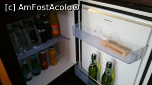 [P15] Mardan Palace - minibarul » foto by nicole33
 - 
<span class="allrVoted glyphicon glyphicon-heart hidden" id="av1136834"></span>
<a class="m-l-10 hidden" id="sv1136834" onclick="voting_Foto_DelVot(,1136834,1096)" role="button">șterge vot <span class="glyphicon glyphicon-remove"></span></a>
<a id="v91136834" class=" c-red"  onclick="voting_Foto_SetVot(1136834)" role="button"><span class="glyphicon glyphicon-heart-empty"></span> <b>LIKE</b> = Votează poza</a> <img class="hidden"  id="f1136834W9" src="/imagini/loader.gif" border="0" /><span class="AjErrMes hidden" id="e1136834ErM"></span>