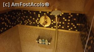 [P20] Mardan Palace - cabina de duş » foto by nicole33
 - 
<span class="allrVoted glyphicon glyphicon-heart hidden" id="av1136839"></span>
<a class="m-l-10 hidden" id="sv1136839" onclick="voting_Foto_DelVot(,1136839,1096)" role="button">șterge vot <span class="glyphicon glyphicon-remove"></span></a>
<a id="v91136839" class=" c-red"  onclick="voting_Foto_SetVot(1136839)" role="button"><span class="glyphicon glyphicon-heart-empty"></span> <b>LIKE</b> = Votează poza</a> <img class="hidden"  id="f1136839W9" src="/imagini/loader.gif" border="0" /><span class="AjErrMes hidden" id="e1136839ErM"></span>