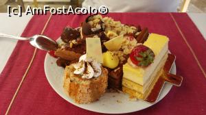 [P29] Mardan Palace - la desert » foto by nicole33
 - 
<span class="allrVoted glyphicon glyphicon-heart hidden" id="av1136848"></span>
<a class="m-l-10 hidden" id="sv1136848" onclick="voting_Foto_DelVot(,1136848,1096)" role="button">șterge vot <span class="glyphicon glyphicon-remove"></span></a>
<a id="v91136848" class=" c-red"  onclick="voting_Foto_SetVot(1136848)" role="button"><span class="glyphicon glyphicon-heart-empty"></span> <b>LIKE</b> = Votează poza</a> <img class="hidden"  id="f1136848W9" src="/imagini/loader.gif" border="0" /><span class="AjErrMes hidden" id="e1136848ErM"></span>