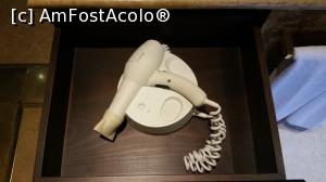 [P68] Mardan Palace - uscătorul de păr din sertar » foto by nicole33
 - 
<span class="allrVoted glyphicon glyphicon-heart hidden" id="av1137323"></span>
<a class="m-l-10 hidden" id="sv1137323" onclick="voting_Foto_DelVot(,1137323,1096)" role="button">șterge vot <span class="glyphicon glyphicon-remove"></span></a>
<a id="v91137323" class=" c-red"  onclick="voting_Foto_SetVot(1137323)" role="button"><span class="glyphicon glyphicon-heart-empty"></span> <b>LIKE</b> = Votează poza</a> <img class="hidden"  id="f1137323W9" src="/imagini/loader.gif" border="0" /><span class="AjErrMes hidden" id="e1137323ErM"></span>