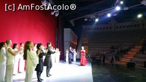 [P79] Mardan Palace - la spectacol » foto by nicole33
 - 
<span class="allrVoted glyphicon glyphicon-heart hidden" id="av1137334"></span>
<a class="m-l-10 hidden" id="sv1137334" onclick="voting_Foto_DelVot(,1137334,1096)" role="button">șterge vot <span class="glyphicon glyphicon-remove"></span></a>
<a id="v91137334" class=" c-red"  onclick="voting_Foto_SetVot(1137334)" role="button"><span class="glyphicon glyphicon-heart-empty"></span> <b>LIKE</b> = Votează poza</a> <img class="hidden"  id="f1137334W9" src="/imagini/loader.gif" border="0" /><span class="AjErrMes hidden" id="e1137334ErM"></span>