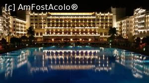 [P95] Mardan Palace - palatul Dolmabahce, seara » foto by nicole33
 - 
<span class="allrVoted glyphicon glyphicon-heart hidden" id="av1137350"></span>
<a class="m-l-10 hidden" id="sv1137350" onclick="voting_Foto_DelVot(,1137350,1096)" role="button">șterge vot <span class="glyphicon glyphicon-remove"></span></a>
<a id="v91137350" class=" c-red"  onclick="voting_Foto_SetVot(1137350)" role="button"><span class="glyphicon glyphicon-heart-empty"></span> <b>LIKE</b> = Votează poza</a> <img class="hidden"  id="f1137350W9" src="/imagini/loader.gif" border="0" /><span class="AjErrMes hidden" id="e1137350ErM"></span>