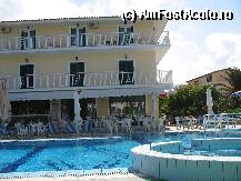 [P02] Hotelul Danny's, vedere de la piscina » foto by almona
 - 
<span class="allrVoted glyphicon glyphicon-heart hidden" id="av10812"></span>
<a class="m-l-10 hidden" id="sv10812" onclick="voting_Foto_DelVot(,10812,1097)" role="button">șterge vot <span class="glyphicon glyphicon-remove"></span></a>
<a id="v910812" class=" c-red"  onclick="voting_Foto_SetVot(10812)" role="button"><span class="glyphicon glyphicon-heart-empty"></span> <b>LIKE</b> = Votează poza</a> <img class="hidden"  id="f10812W9" src="/imagini/loader.gif" border="0" /><span class="AjErrMes hidden" id="e10812ErM"></span>