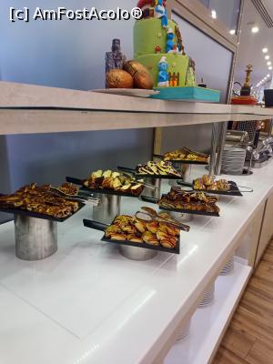 [P26] Tot la micul dejun » foto by gianimary
 - 
<span class="allrVoted glyphicon glyphicon-heart hidden" id="av1367852"></span>
<a class="m-l-10 hidden" id="sv1367852" onclick="voting_Foto_DelVot(,1367852,1101)" role="button">șterge vot <span class="glyphicon glyphicon-remove"></span></a>
<a id="v91367852" class=" c-red"  onclick="voting_Foto_SetVot(1367852)" role="button"><span class="glyphicon glyphicon-heart-empty"></span> <b>LIKE</b> = Votează poza</a> <img class="hidden"  id="f1367852W9" src="/imagini/loader.gif" border="0" /><span class="AjErrMes hidden" id="e1367852ErM"></span>