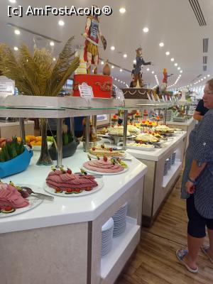 [P30] Mic dejun mezeluri si branzeturi » foto by gianimary
 - 
<span class="allrVoted glyphicon glyphicon-heart hidden" id="av1367856"></span>
<a class="m-l-10 hidden" id="sv1367856" onclick="voting_Foto_DelVot(,1367856,1101)" role="button">șterge vot <span class="glyphicon glyphicon-remove"></span></a>
<a id="v91367856" class=" c-red"  onclick="voting_Foto_SetVot(1367856)" role="button"><span class="glyphicon glyphicon-heart-empty"></span> <b>LIKE</b> = Votează poza</a> <img class="hidden"  id="f1367856W9" src="/imagini/loader.gif" border="0" /><span class="AjErrMes hidden" id="e1367856ErM"></span>