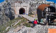 [P08] Intrarea la Mausoleul Njegusi. Localitatea Njegusi, Muntenegru.  » foto by traian.leuca †
 - 
<span class="allrVoted glyphicon glyphicon-heart hidden" id="av446343"></span>
<a class="m-l-10 hidden" id="sv446343" onclick="voting_Foto_DelVot(,446343,1103)" role="button">șterge vot <span class="glyphicon glyphicon-remove"></span></a>
<a id="v9446343" class=" c-red"  onclick="voting_Foto_SetVot(446343)" role="button"><span class="glyphicon glyphicon-heart-empty"></span> <b>LIKE</b> = Votează poza</a> <img class="hidden"  id="f446343W9" src="/imagini/loader.gif" border="0" /><span class="AjErrMes hidden" id="e446343ErM"></span>