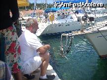 [P29] Capitanul....la peste! » foto by georgiana
 - 
<span class="allrVoted glyphicon glyphicon-heart hidden" id="av31070"></span>
<a class="m-l-10 hidden" id="sv31070" onclick="voting_Foto_DelVot(,31070,1121)" role="button">șterge vot <span class="glyphicon glyphicon-remove"></span></a>
<a id="v931070" class=" c-red"  onclick="voting_Foto_SetVot(31070)" role="button"><span class="glyphicon glyphicon-heart-empty"></span> <b>LIKE</b> = Votează poza</a> <img class="hidden"  id="f31070W9" src="/imagini/loader.gif" border="0" /><span class="AjErrMes hidden" id="e31070ErM"></span>