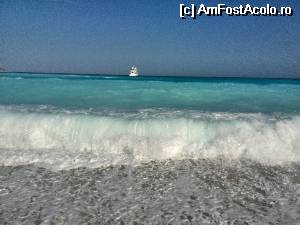 [P07] Myrthos Beach-'putin' cam agitata » foto by Gioia
 - 
<span class="allrVoted glyphicon glyphicon-heart hidden" id="av543377"></span>
<a class="m-l-10 hidden" id="sv543377" onclick="voting_Foto_DelVot(,543377,1121)" role="button">șterge vot <span class="glyphicon glyphicon-remove"></span></a>
<a id="v9543377" class=" c-red"  onclick="voting_Foto_SetVot(543377)" role="button"><span class="glyphicon glyphicon-heart-empty"></span> <b>LIKE</b> = Votează poza</a> <img class="hidden"  id="f543377W9" src="/imagini/loader.gif" border="0" /><span class="AjErrMes hidden" id="e543377ErM"></span>