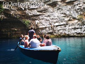 [P36] Peștera Melissani » foto by crismis
 - 
<span class="allrVoted glyphicon glyphicon-heart hidden" id="av1263709"></span>
<a class="m-l-10 hidden" id="sv1263709" onclick="voting_Foto_DelVot(,1263709,1121)" role="button">șterge vot <span class="glyphicon glyphicon-remove"></span></a>
<a id="v91263709" class=" c-red"  onclick="voting_Foto_SetVot(1263709)" role="button"><span class="glyphicon glyphicon-heart-empty"></span> <b>LIKE</b> = Votează poza</a> <img class="hidden"  id="f1263709W9" src="/imagini/loader.gif" border="0" /><span class="AjErrMes hidden" id="e1263709ErM"></span>