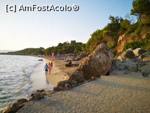 [P11] Limita de demarcație între plajele Mikros Gialos și Platis Gialos » foto by crismis
 - 
<span class="allrVoted glyphicon glyphicon-heart hidden" id="av1265862"></span>
<a class="m-l-10 hidden" id="sv1265862" onclick="voting_Foto_DelVot(,1265862,1121)" role="button">șterge vot <span class="glyphicon glyphicon-remove"></span></a>
<a id="v91265862" class=" c-red"  onclick="voting_Foto_SetVot(1265862)" role="button"><span class="glyphicon glyphicon-heart-empty"></span> <b>LIKE</b> = Votează poza</a> <img class="hidden"  id="f1265862W9" src="/imagini/loader.gif" border="0" /><span class="AjErrMes hidden" id="e1265862ErM"></span>
