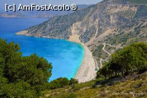 [P09] Myrtos beach » foto by Vlahos2003
 - 
<span class="allrVoted glyphicon glyphicon-heart hidden" id="av820247"></span>
<a class="m-l-10 hidden" id="sv820247" onclick="voting_Foto_DelVot(,820247,1121)" role="button">șterge vot <span class="glyphicon glyphicon-remove"></span></a>
<a id="v9820247" class=" c-red"  onclick="voting_Foto_SetVot(820247)" role="button"><span class="glyphicon glyphicon-heart-empty"></span> <b>LIKE</b> = Votează poza</a> <img class="hidden"  id="f820247W9" src="/imagini/loader.gif" border="0" /><span class="AjErrMes hidden" id="e820247ErM"></span>