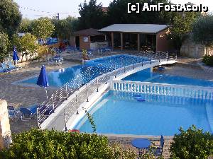[P20] piscina hotelului » foto by ioana74
 - 
<span class="allrVoted glyphicon glyphicon-heart hidden" id="av469063"></span>
<a class="m-l-10 hidden" id="sv469063" onclick="voting_Foto_DelVot(,469063,1121)" role="button">șterge vot <span class="glyphicon glyphicon-remove"></span></a>
<a id="v9469063" class=" c-red"  onclick="voting_Foto_SetVot(469063)" role="button"><span class="glyphicon glyphicon-heart-empty"></span> <b>LIKE</b> = Votează poza</a> <img class="hidden"  id="f469063W9" src="/imagini/loader.gif" border="0" /><span class="AjErrMes hidden" id="e469063ErM"></span>