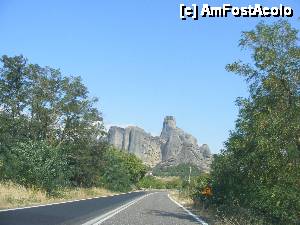 [P25] spre Meteora » foto by ioana74
 - 
<span class="allrVoted glyphicon glyphicon-heart hidden" id="av469068"></span>
<a class="m-l-10 hidden" id="sv469068" onclick="voting_Foto_DelVot(,469068,1121)" role="button">șterge vot <span class="glyphicon glyphicon-remove"></span></a>
<a id="v9469068" class=" c-red"  onclick="voting_Foto_SetVot(469068)" role="button"><span class="glyphicon glyphicon-heart-empty"></span> <b>LIKE</b> = Votează poza</a> <img class="hidden"  id="f469068W9" src="/imagini/loader.gif" border="0" /><span class="AjErrMes hidden" id="e469068ErM"></span>