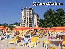 [P01] Plaja si vedere hotel de pe plaja » foto by comisar
 - 
<span class="allrVoted glyphicon glyphicon-heart hidden" id="av12425"></span>
<a class="m-l-10 hidden" id="sv12425" onclick="voting_Foto_DelVot(,12425,1145)" role="button">șterge vot <span class="glyphicon glyphicon-remove"></span></a>
<a id="v912425" class=" c-red"  onclick="voting_Foto_SetVot(12425)" role="button"><span class="glyphicon glyphicon-heart-empty"></span> <b>LIKE</b> = Votează poza</a> <img class="hidden"  id="f12425W9" src="/imagini/loader.gif" border="0" /><span class="AjErrMes hidden" id="e12425ErM"></span>