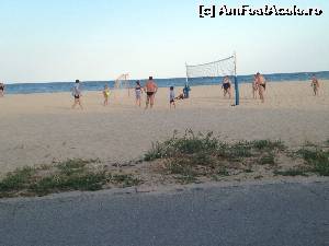 [P04] Terenul de volei, langa locul de joaca pentru copii, pe plaja » foto by andrapg
 - 
<span class="allrVoted glyphicon glyphicon-heart hidden" id="av638611"></span>
<a class="m-l-10 hidden" id="sv638611" onclick="voting_Foto_DelVot(,638611,1145)" role="button">șterge vot <span class="glyphicon glyphicon-remove"></span></a>
<a id="v9638611" class=" c-red"  onclick="voting_Foto_SetVot(638611)" role="button"><span class="glyphicon glyphicon-heart-empty"></span> <b>LIKE</b> = Votează poza</a> <img class="hidden"  id="f638611W9" src="/imagini/loader.gif" border="0" /><span class="AjErrMes hidden" id="e638611ErM"></span>