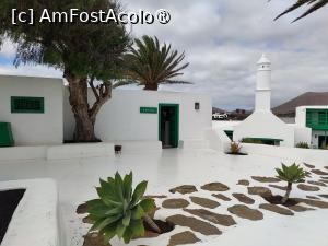 [P59] Casa Fermierilor » foto by crismis
 - 
<span class="allrVoted glyphicon glyphicon-heart hidden" id="av1484374"></span>
<a class="m-l-10 hidden" id="sv1484374" onclick="voting_Foto_DelVot(,1484374,1154)" role="button">șterge vot <span class="glyphicon glyphicon-remove"></span></a>
<a id="v91484374" class=" c-red"  onclick="voting_Foto_SetVot(1484374)" role="button"><span class="glyphicon glyphicon-heart-empty"></span> <b>LIKE</b> = Votează poza</a> <img class="hidden"  id="f1484374W9" src="/imagini/loader.gif" border="0" /><span class="AjErrMes hidden" id="e1484374ErM"></span>
