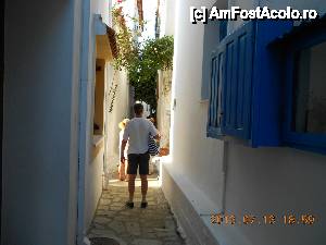 [P16] straduta ingusta Skiathos » foto by lilianaooo
 - 
<span class="allrVoted glyphicon glyphicon-heart hidden" id="av443353"></span>
<a class="m-l-10 hidden" id="sv443353" onclick="voting_Foto_DelVot(,443353,1166)" role="button">șterge vot <span class="glyphicon glyphicon-remove"></span></a>
<a id="v9443353" class=" c-red"  onclick="voting_Foto_SetVot(443353)" role="button"><span class="glyphicon glyphicon-heart-empty"></span> <b>LIKE</b> = Votează poza</a> <img class="hidden"  id="f443353W9" src="/imagini/loader.gif" border="0" /><span class="AjErrMes hidden" id="e443353ErM"></span>