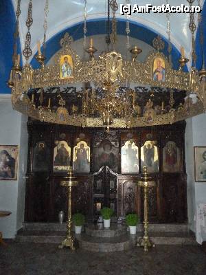[P35] Biserica Sfantul Nicolaie, interior » foto by lilianaooo
 - 
<span class="allrVoted glyphicon glyphicon-heart hidden" id="av443372"></span>
<a class="m-l-10 hidden" id="sv443372" onclick="voting_Foto_DelVot(,443372,1166)" role="button">șterge vot <span class="glyphicon glyphicon-remove"></span></a>
<a id="v9443372" class=" c-red"  onclick="voting_Foto_SetVot(443372)" role="button"><span class="glyphicon glyphicon-heart-empty"></span> <b>LIKE</b> = Votează poza</a> <img class="hidden"  id="f443372W9" src="/imagini/loader.gif" border="0" /><span class="AjErrMes hidden" id="e443372ErM"></span>