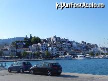 [P112] Skiathos văzut din port.  » foto by abancor
 - 
<span class="allrVoted glyphicon glyphicon-heart hidden" id="av459541"></span>
<a class="m-l-10 hidden" id="sv459541" onclick="voting_Foto_DelVot(,459541,1166)" role="button">șterge vot <span class="glyphicon glyphicon-remove"></span></a>
<a id="v9459541" class=" c-red"  onclick="voting_Foto_SetVot(459541)" role="button"><span class="glyphicon glyphicon-heart-empty"></span> <b>LIKE</b> = Votează poza</a> <img class="hidden"  id="f459541W9" src="/imagini/loader.gif" border="0" /><span class="AjErrMes hidden" id="e459541ErM"></span>