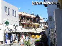 [P117] Strada pietonală, Papadiamantis.  » foto by abancor
 - 
<span class="allrVoted glyphicon glyphicon-heart hidden" id="av459546"></span>
<a class="m-l-10 hidden" id="sv459546" onclick="voting_Foto_DelVot(,459546,1166)" role="button">șterge vot <span class="glyphicon glyphicon-remove"></span></a>
<a id="v9459546" class=" c-red"  onclick="voting_Foto_SetVot(459546)" role="button"><span class="glyphicon glyphicon-heart-empty"></span> <b>LIKE</b> = Votează poza</a> <img class="hidden"  id="f459546W9" src="/imagini/loader.gif" border="0" /><span class="AjErrMes hidden" id="e459546ErM"></span>