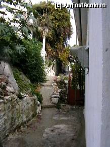 [P12] Case în Skiathos Town. » foto by Aqvila
 - 
<span class="allrVoted glyphicon glyphicon-heart hidden" id="av303131"></span>
<a class="m-l-10 hidden" id="sv303131" onclick="voting_Foto_DelVot(,303131,1166)" role="button">șterge vot <span class="glyphicon glyphicon-remove"></span></a>
<a id="v9303131" class=" c-red"  onclick="voting_Foto_SetVot(303131)" role="button"><span class="glyphicon glyphicon-heart-empty"></span> <b>LIKE</b> = Votează poza</a> <img class="hidden"  id="f303131W9" src="/imagini/loader.gif" border="0" /><span class="AjErrMes hidden" id="e303131ErM"></span>