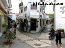 [P08] Skiathos Town, la răscruce de drumuri. » foto by Aqvila
 - 
<span class="allrVoted glyphicon glyphicon-heart hidden" id="av303123"></span>
<a class="m-l-10 hidden" id="sv303123" onclick="voting_Foto_DelVot(,303123,1166)" role="button">șterge vot <span class="glyphicon glyphicon-remove"></span></a>
<a id="v9303123" class=" c-red"  onclick="voting_Foto_SetVot(303123)" role="button"><span class="glyphicon glyphicon-heart-empty"></span> <b>LIKE</b> = Votează poza</a> <img class="hidden"  id="f303123W9" src="/imagini/loader.gif" border="0" /><span class="AjErrMes hidden" id="e303123ErM"></span>