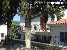 [P29] case pe deal- Skiathos » foto by mirelopodu*
 - 
<span class="allrVoted glyphicon glyphicon-heart hidden" id="av35947"></span>
<a class="m-l-10 hidden" id="sv35947" onclick="voting_Foto_DelVot(,35947,1166)" role="button">șterge vot <span class="glyphicon glyphicon-remove"></span></a>
<a id="v935947" class=" c-red"  onclick="voting_Foto_SetVot(35947)" role="button"><span class="glyphicon glyphicon-heart-empty"></span> <b>LIKE</b> = Votează poza</a> <img class="hidden"  id="f35947W9" src="/imagini/loader.gif" border="0" /><span class="AjErrMes hidden" id="e35947ErM"></span>
